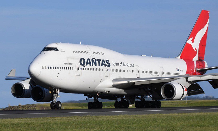 Maskapai Qantas akan Berlakukan Wajib Vaksin Sebagai Syarat untuk Keberangkatan International