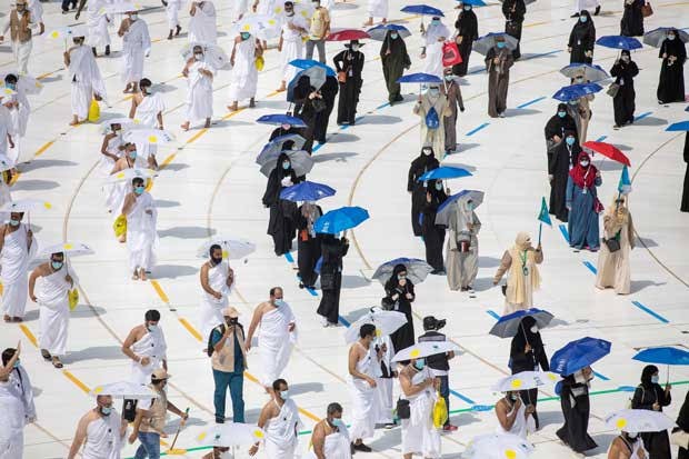  Mulai Bulan Ramadhan  Kementerian Haji dan Umrah Arab Saudi Berikan Izin Umrah  Khusus yang Sudah Vaksinasi