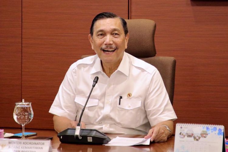  Luhut: Terjadi Penurunan Kasus Covid-19 di DKI Jateng dan Jatim Secara Signifikan