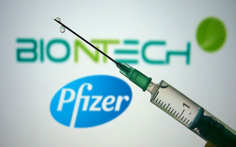  Vaksin Pfizer/BioNTech Pertama Mendapat Validasi Darurat dari WHO