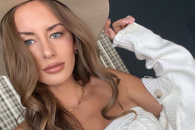  Alexis Sharkey Influencer Instagram Tewas Tanpa Mengenakan Pakaian