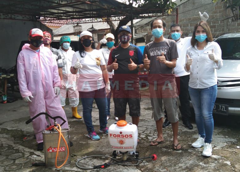  Othank Foundation Gelar Penyemprotan Disinfektan dan Bagi-bagi Masker