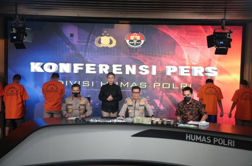 Konferensi pers pengungkapan kasus narkotika jaringan internasional yang digelar Divisi Humas Mabes Polri, Jumat (29/1/2021).