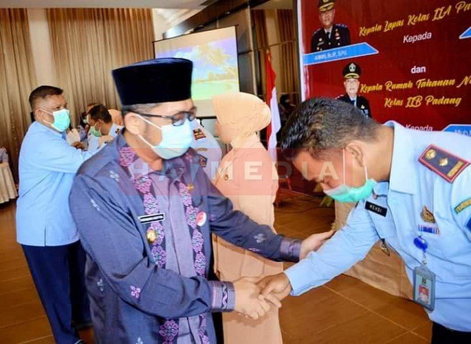  Hendri Septa Hadiri Sertijab Kalapas dan Karutan di Sumbar