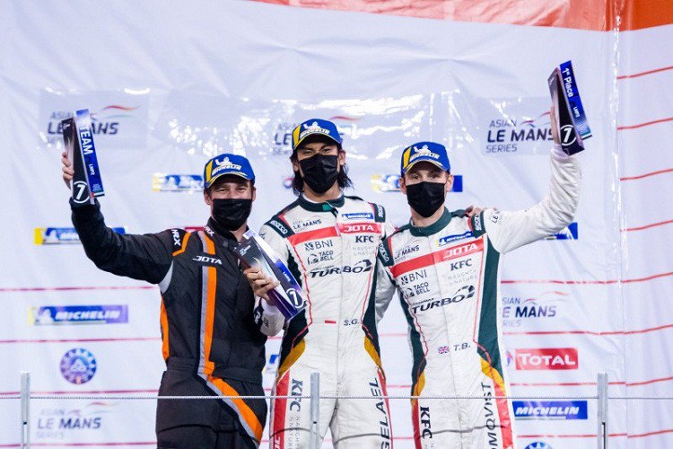 Pebalap Indonesia Sean Gelael Menutup Asian Le Mans Series dengan Kemenangan di Abu Dhabi