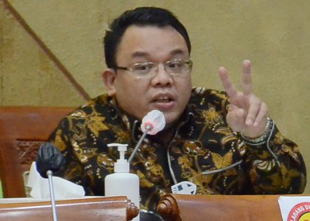  Partisipasi Vaksinasi, Legislator: Lebih Efisien Sosialisasi Ketimbang Ancaman Sanksi