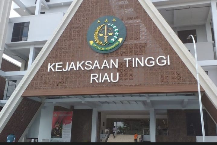  Bikin Gaduh Masyarakat, AMPeR Minta Kajati Riau Copot Kajari Kuansing