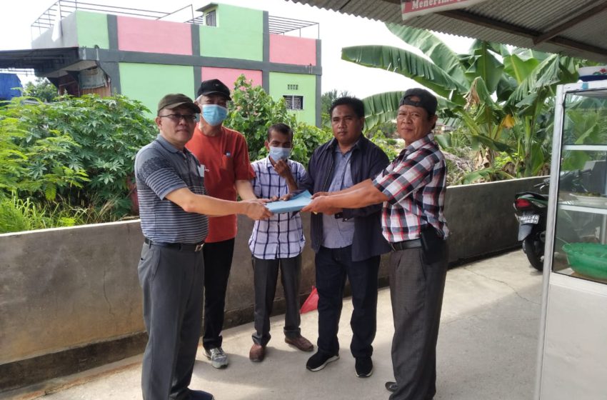  Perutusan Masyarakat yang Menguasai Lahan Bukit Cincin Menyerahkan Dokumen ke FKMTI Kepri