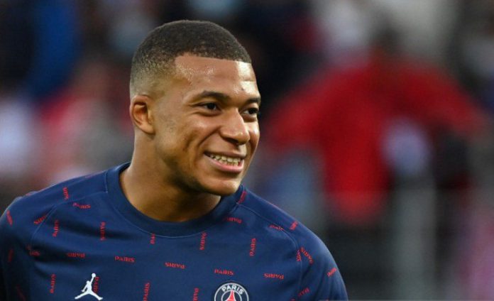 Striker Paris Saint-Germain asal Prancis Kylian Mbappe