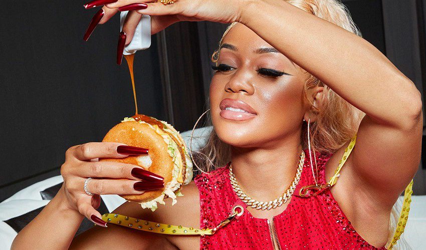  Saweetie ‘N Sour Menu Hasil Kolaborasi McDonald’s dengan Musisi Saweetie