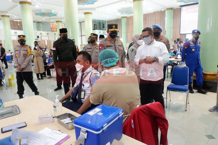  3 Kampus dan Polres Sleman Gelar Vaksininasi Massal